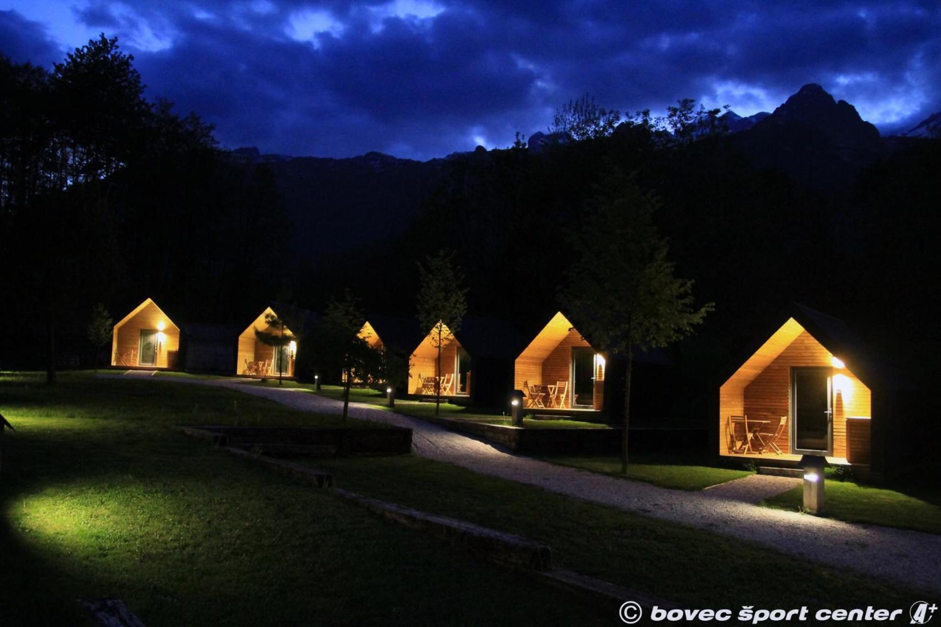 מלון בובק Glamping Virje מראה חיצוני תמונה